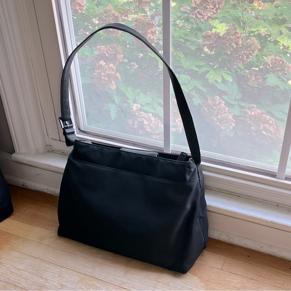 Vintage Coach Mercer 7412 shoulder bag Nylon and leather adjustable strap, black